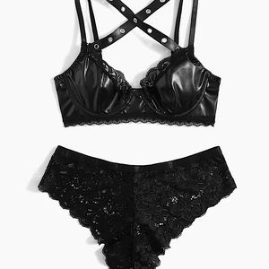 Women’s two piece black PU Leather bra in lace panties lingerie set